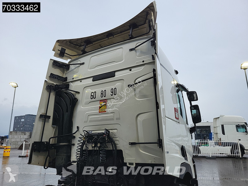 Traktor Renault T 440 T 4X2 SleeperCab LED