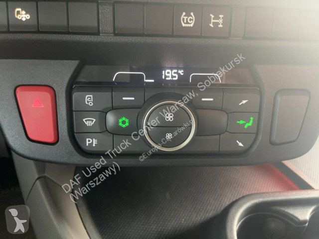 Traktor DAF XFn  FT 4X2