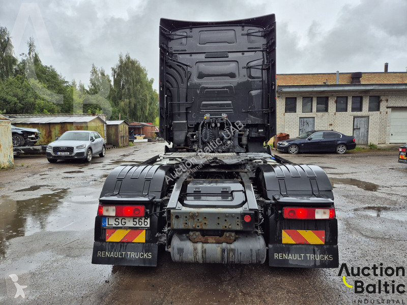 Cabeza tractora Renault T520