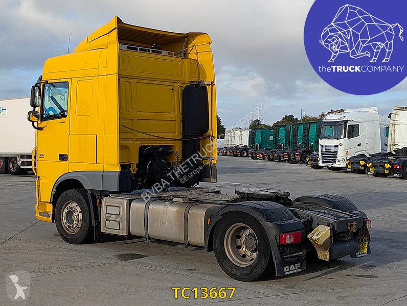 Tracteur DAF 440