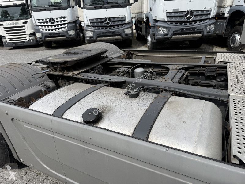 Tracteur Mercedes MP3 1846 LS Megaspace