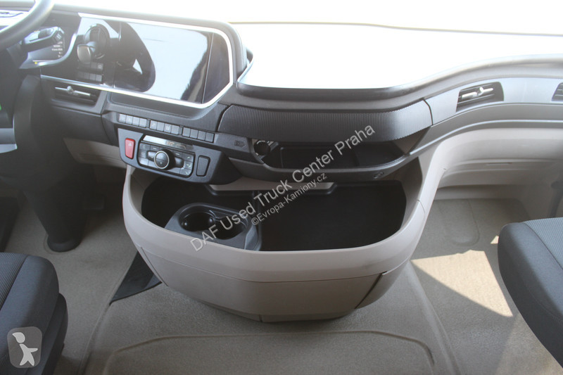 Tratores DAF XG  FT 4X2