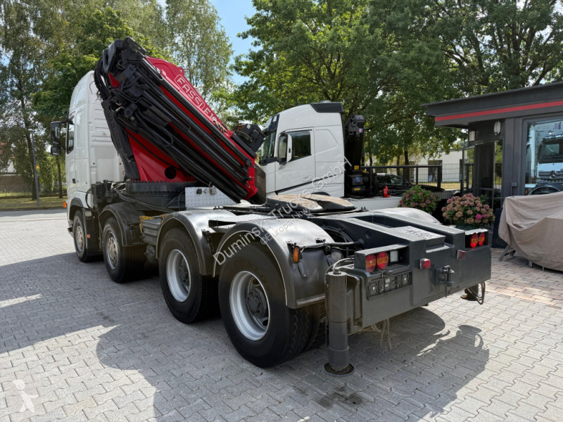 Cabeza tractora Volvo 460 8X4 Kran Fassi F1000