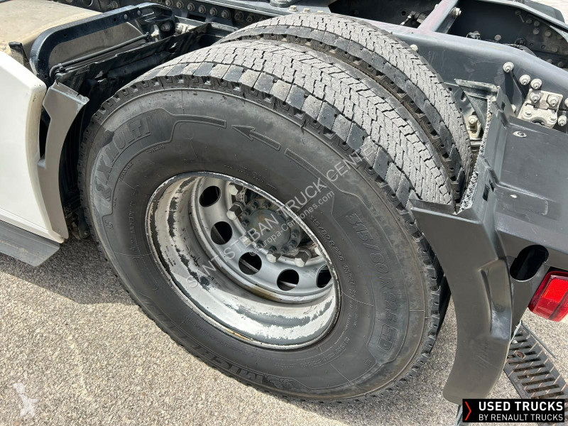 Cabeza tractora Renault