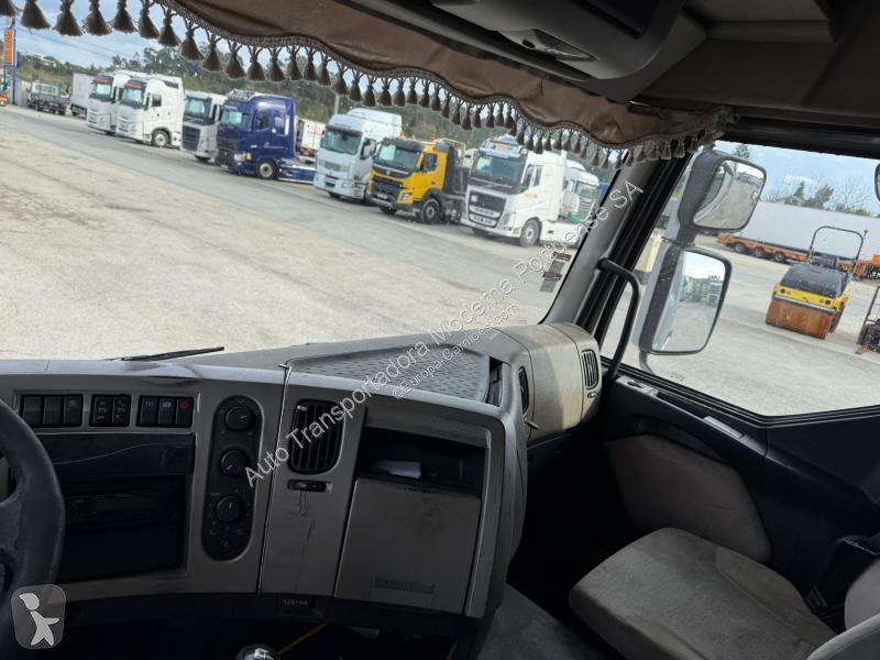 Cabeza tractora Renault 440 DXI