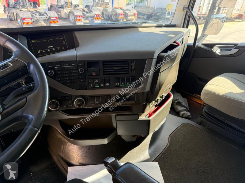 Cabeza tractora Volvo 500