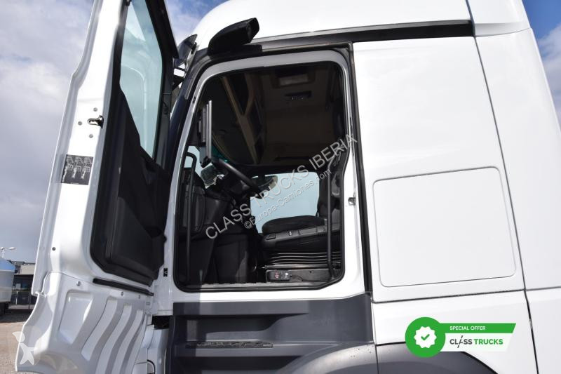 Tracteur Mercedes 5 1845 BigSpace MirrorCam