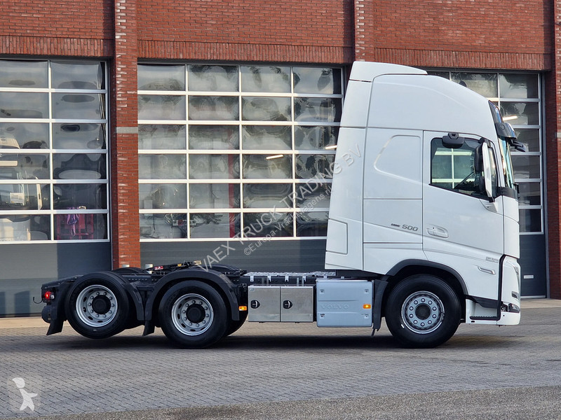 Trekker Volvo 13500 Globetrotter XL 6x2 -...