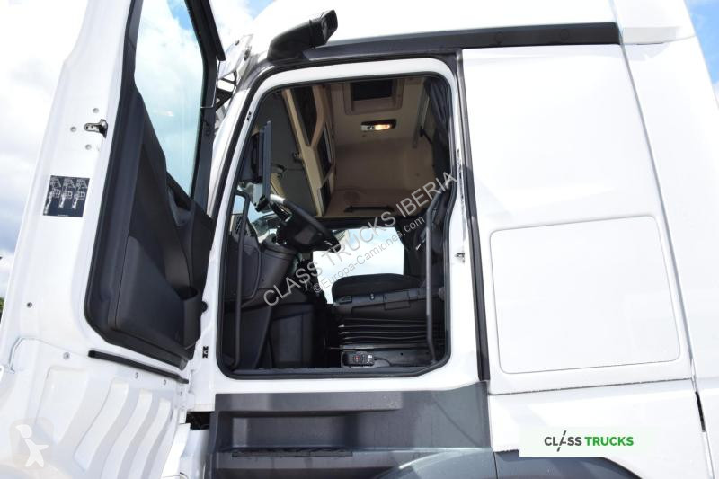 Cabeza tractora Mercedes 5 1845 BigSpace MirrorCam