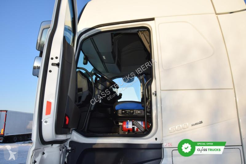 Cabeza tractora Volvo 500 Globetrotter XL Varios