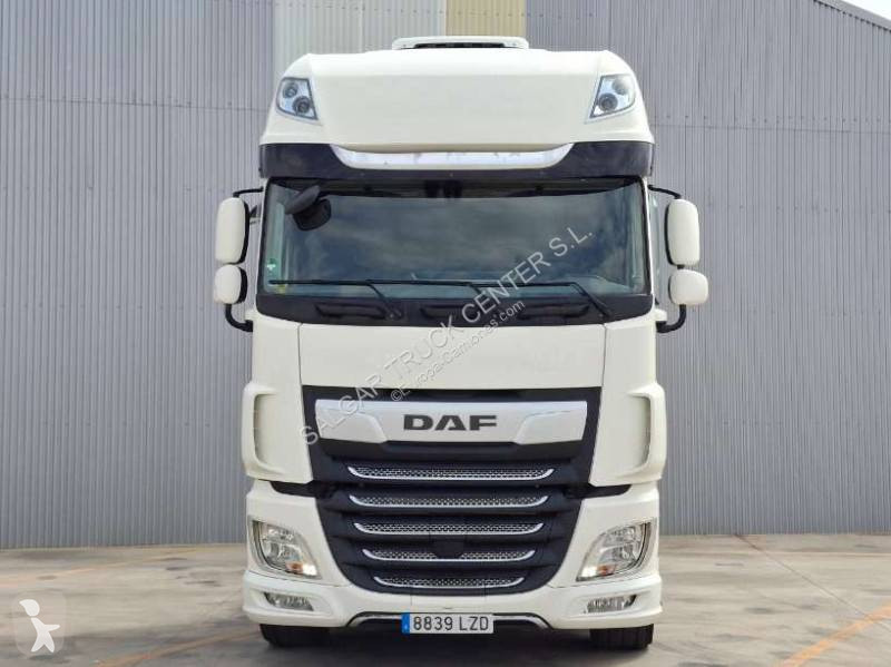 Cabeza tractora DAF
