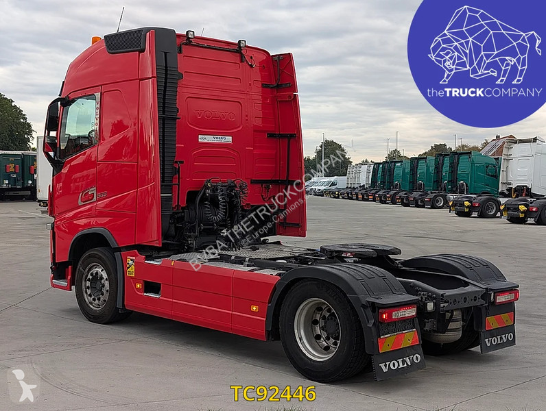 Tahač Volvo 500