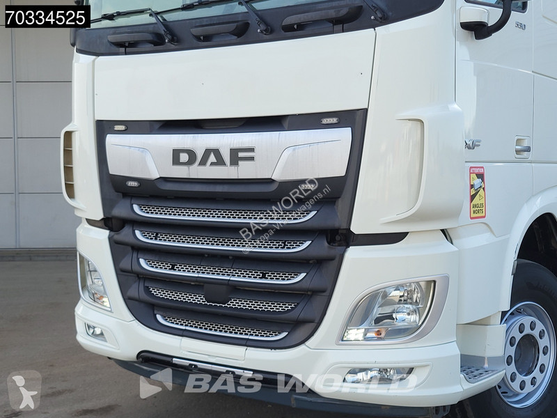 Trekker DAF 530 6X4 SC Retarder ACC Navi Big Axles