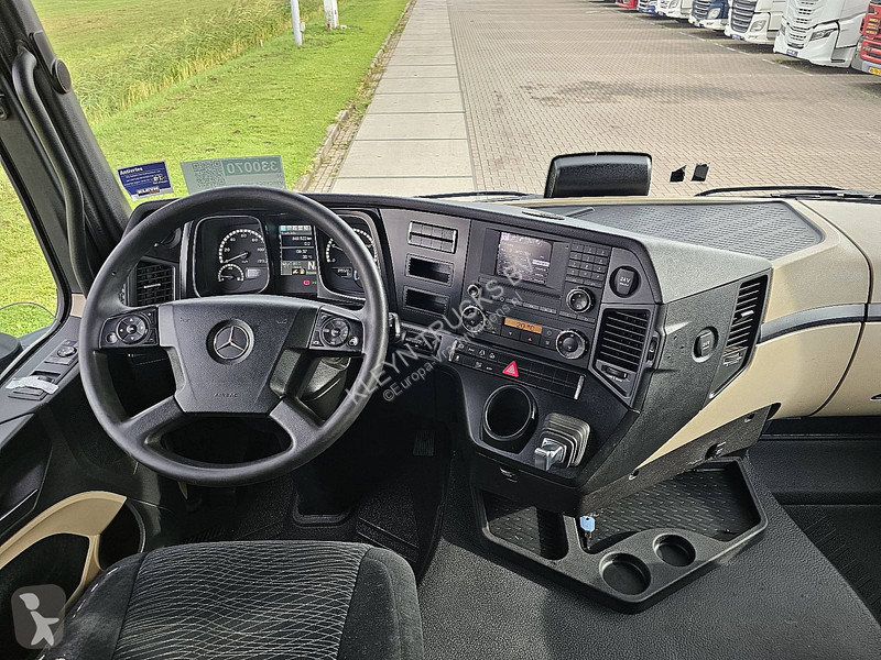Trekker Mercedes ACTROS 1836