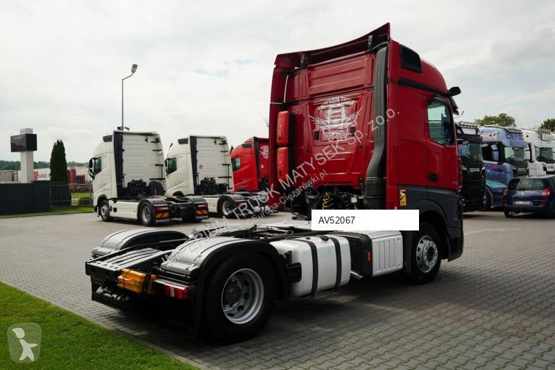 Тягач Mercedes ACTROS 1845 MP5