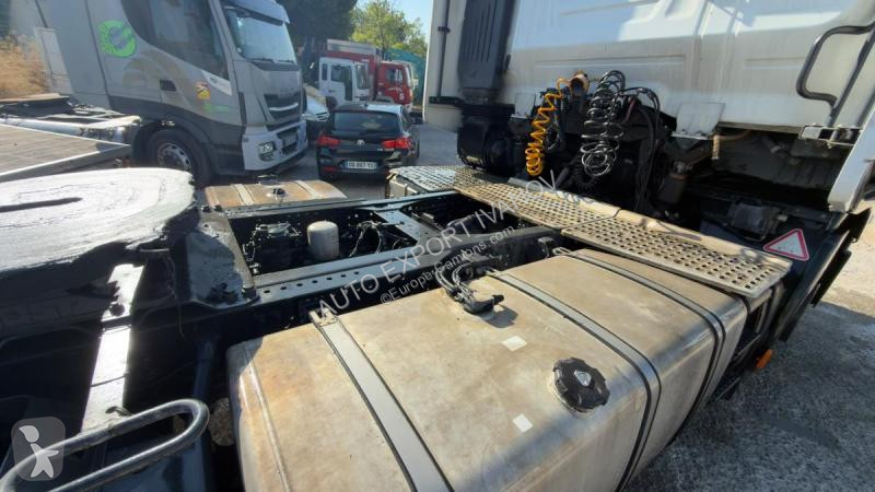 Trekker Iveco 460 Hi-Way