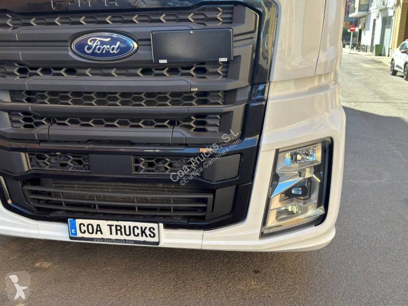 Cabeza tractora Ford Trucks