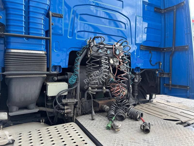 Cabeza tractora Volvo 6X2 EURO 6