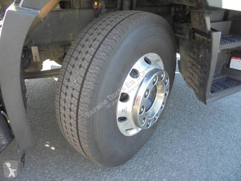 Cabeza tractora Renault