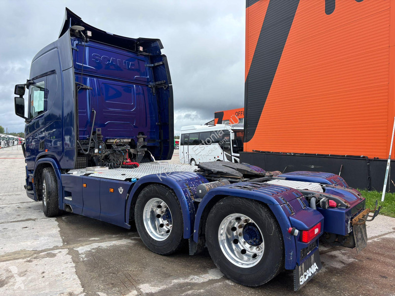 Cabeza tractora Scania 580 6x4 ETADE