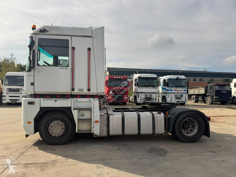 Cabeza tractora Renault 460 DXI (MANUAL GEARBOX...
