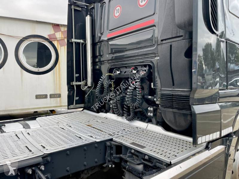 Cabeza tractora DAF 530 SSC