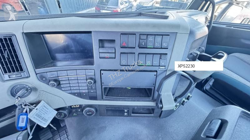 Tahač Volvo FM 460