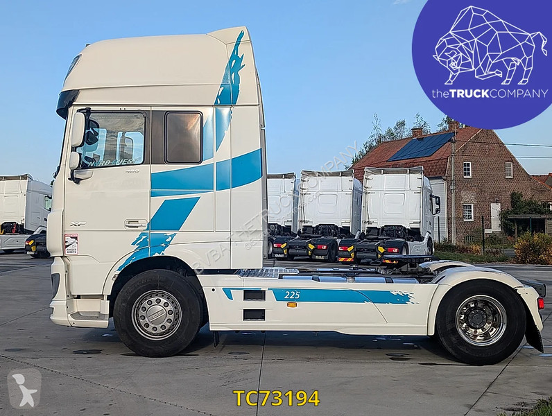 Nyergesvontató DAF 480