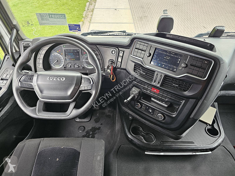 Tahač Iveco AS440S48