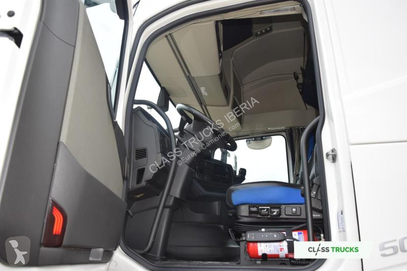 Cabeza tractora Volvo 500 Globetrotter XL