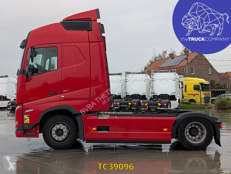 Cabeza tractora Volvo