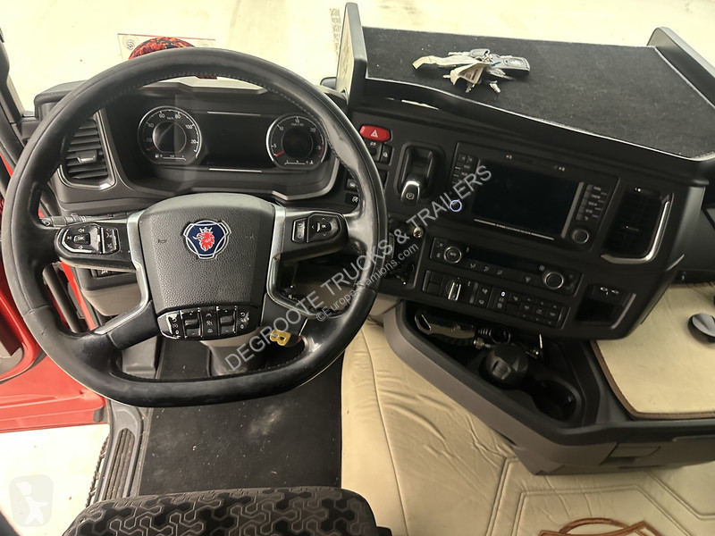 Trekker Scania - Mega