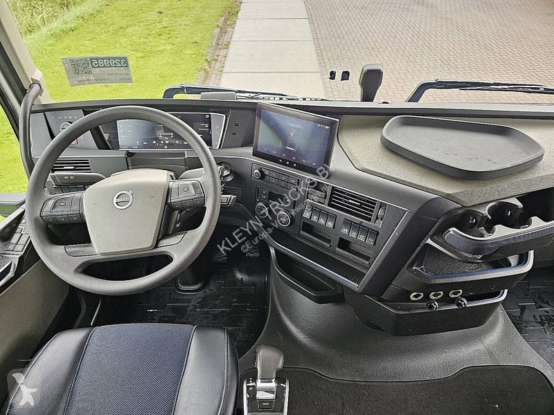 Tahač Volvo 500 globetrotter XL