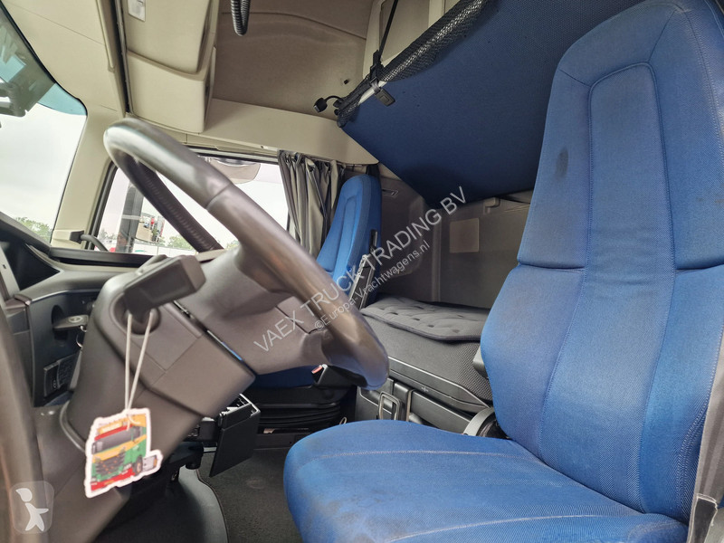 Tahač Volvo 13500 4x2 Globetrotter XL - I...