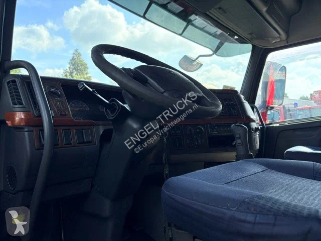 Tahač Volvo 13480 GLOBETROTTER-XL (MANUAL...