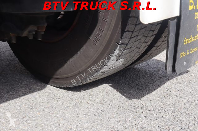 Nyergesvontató Scania DA