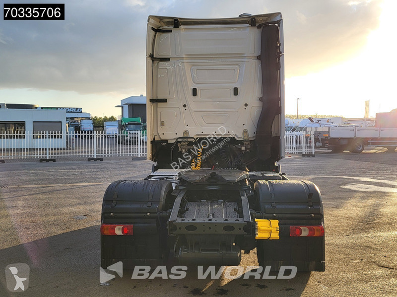 Cabeza tractora Mercedes 1845 4X2 StreamSpace...