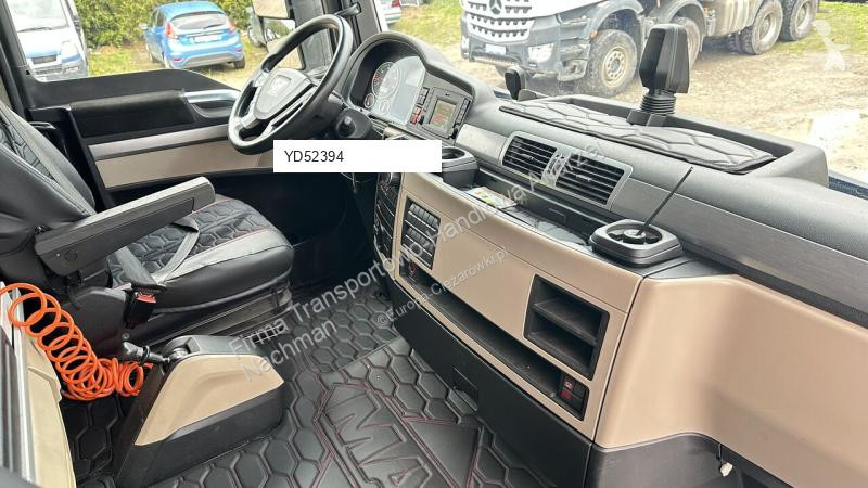 Nyergesvontató MAN TGX 18.460 + KRONE 2018r.