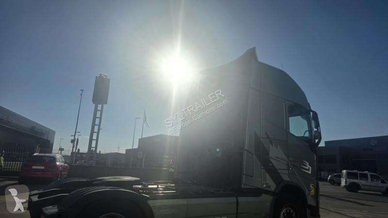 Cabeza tractora Volvo 500