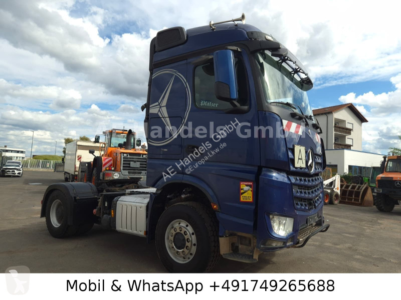 Tratores Mercedes 5 1853 L StreamSpace 4x4 HAD...