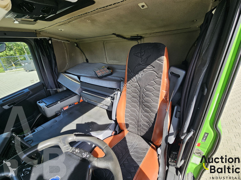 Camión remolque Scania P420B