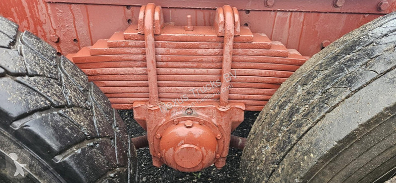 Nyergesvontató Mercedes 2628 (V8 / POMPE...