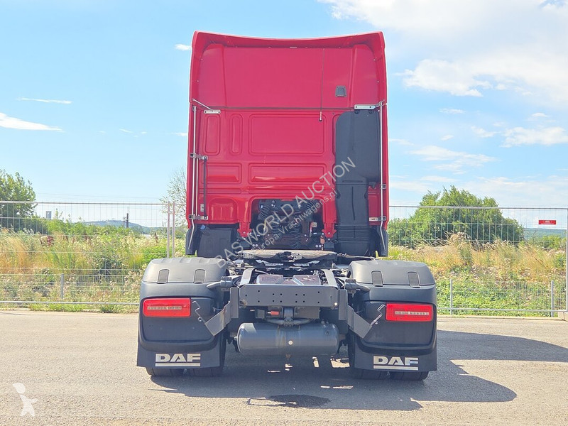 Nyergesvontató DAF 480