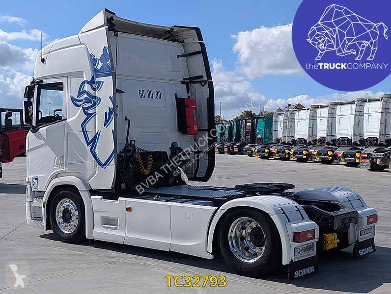 Cabeza tractora Scania