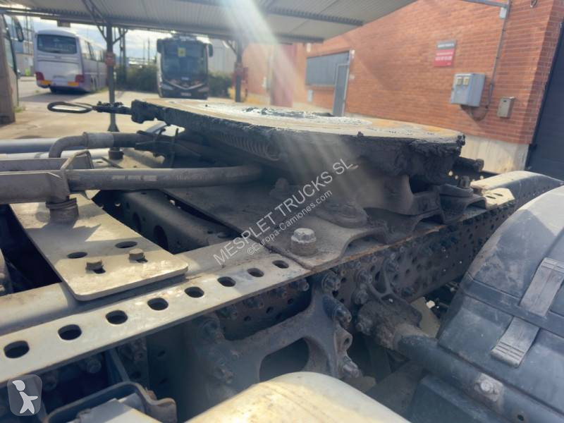 Cabeza tractora Mercedes 2145 AK
