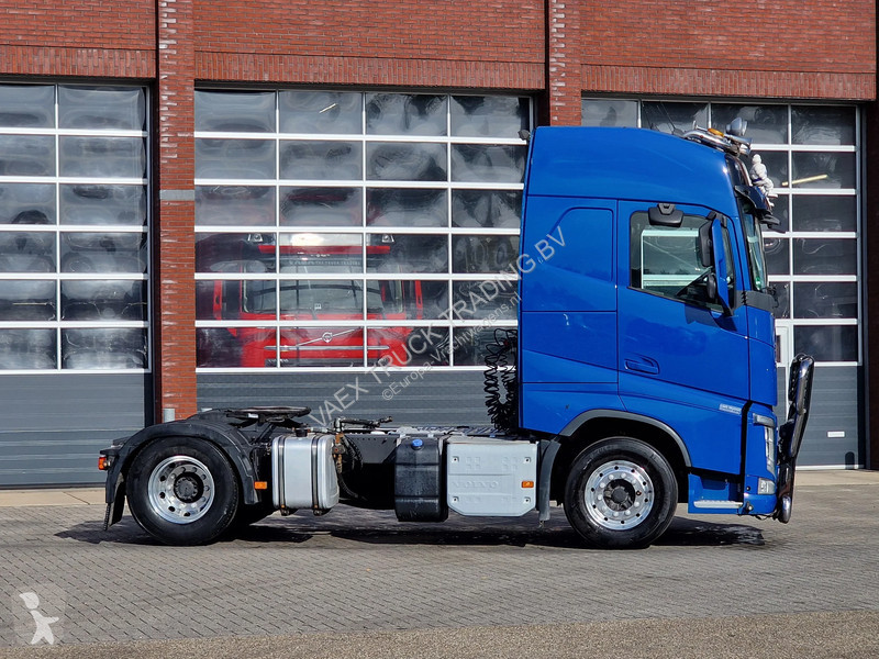 Tractor Volvo 13500 Globetrotter 4x2 -...