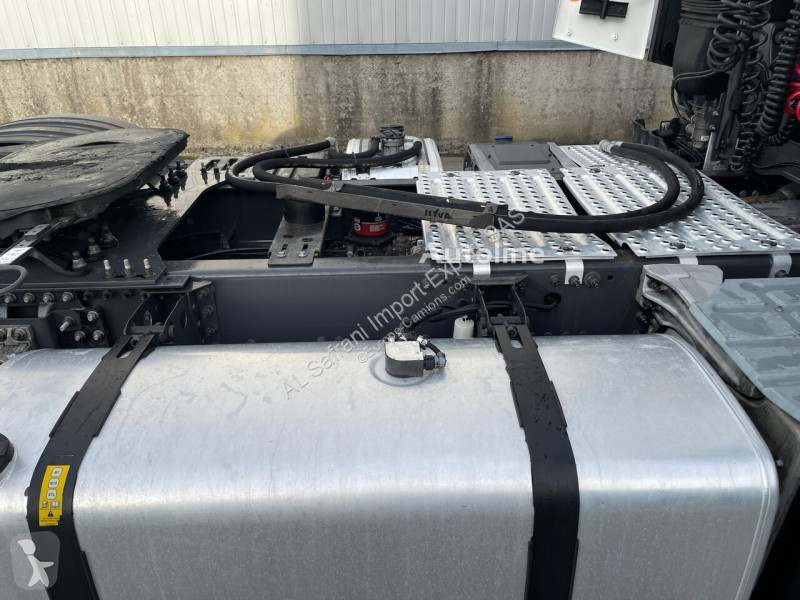 Тягач Renault T520