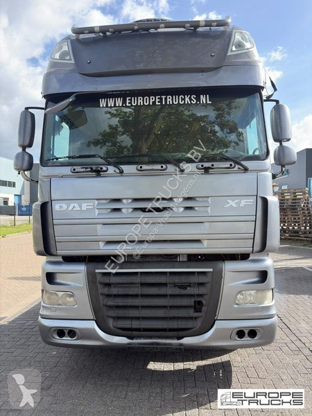 Cap tractor DAF 460 Steel/Air - 2 Tanks - Airco...