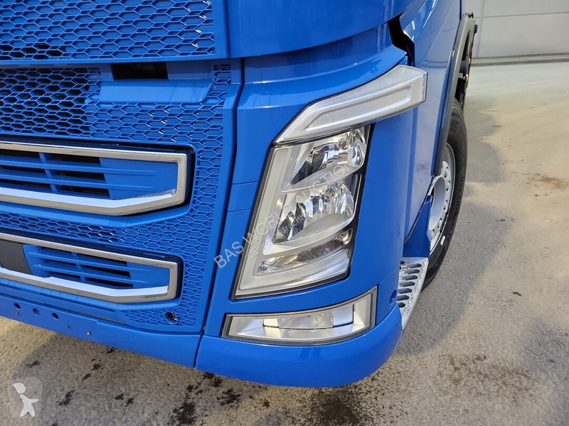 Tracteur Volvo 500
