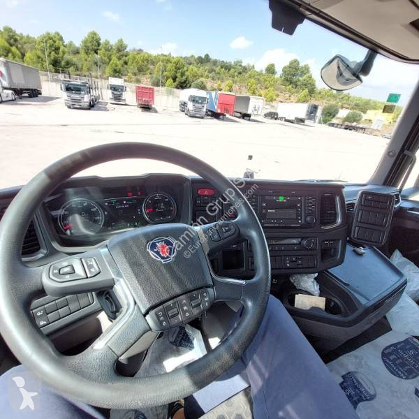 Cap tractor Scania 500
